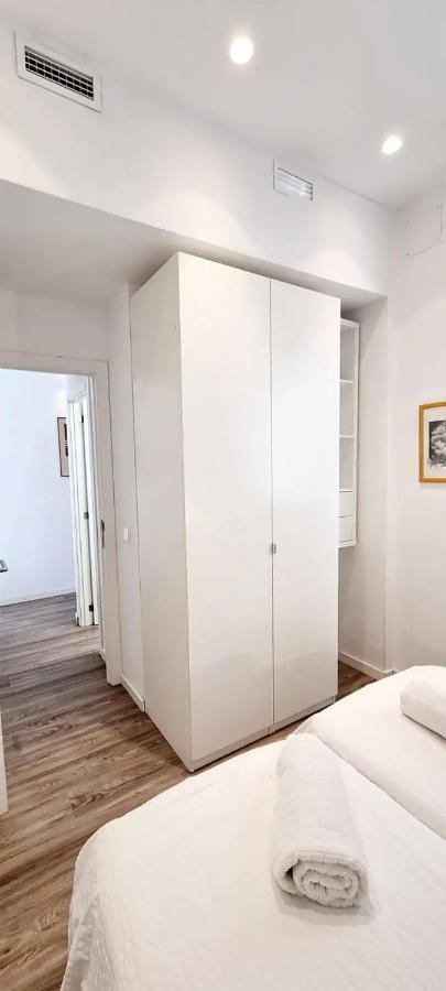 Florit Flats - The Canovas Apartment バレンシア エクステリア 写真
